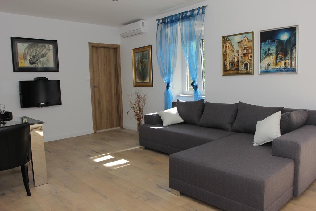 Apartment House Vitaic Supetar Zimmer foto